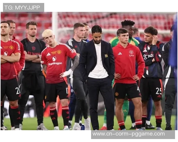 曼联确定B费行将归队！敲定德甲24岁中场入替德转身价4500万