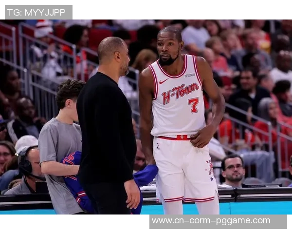 火箭最惨球员诞生！为练阿门，谢泼德频频折返跑，太不幸了！